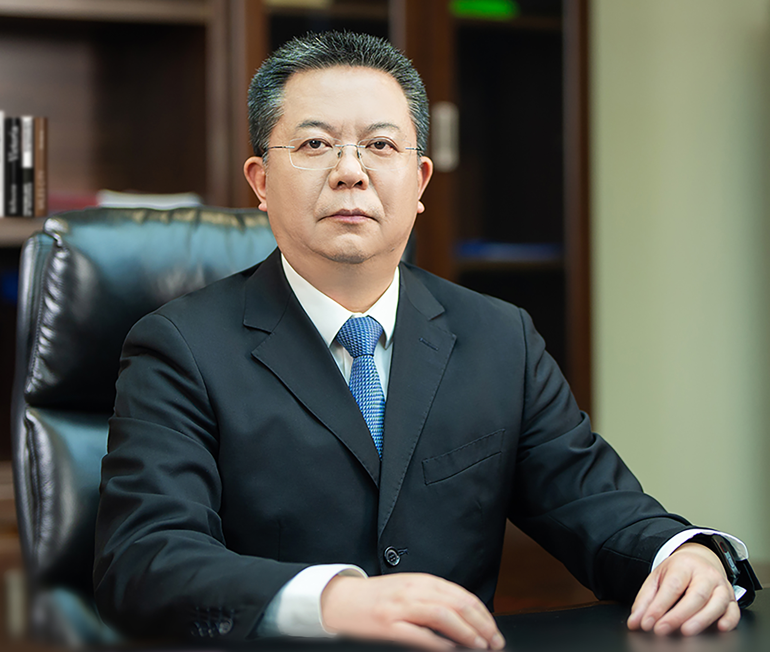 全国人大代表,长虹控股集团董事长柳江:强化算力基础设施建设,加快大