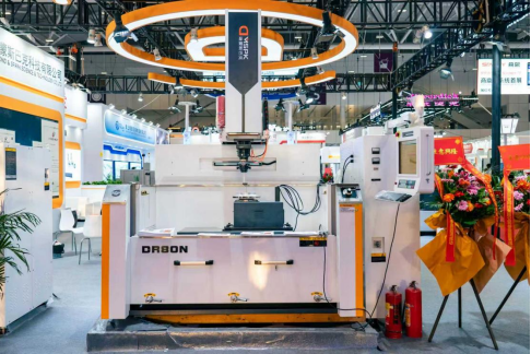 1762768188910621.png image.png