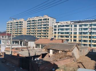 城市更新补助竞争加剧：名额缩至15个，债务要求转为“可控”