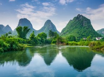 拉黑投诉“座椅脏”的游客 也是在拉黑桂林的旅游招牌