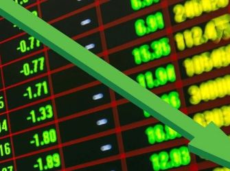 基金单日大跌近10%！谁扛住了压力测试？
